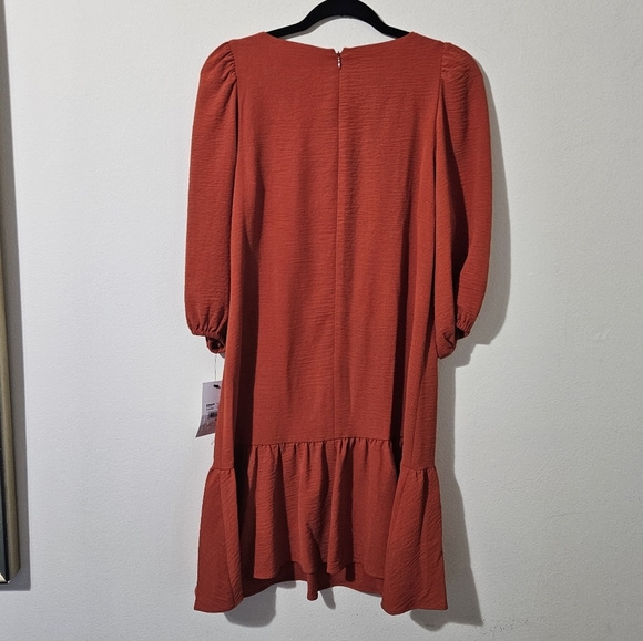 Harper Rose Flounce Hem Shift Dress - Picture 2 of 9